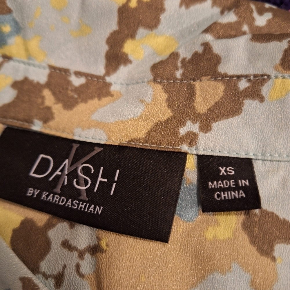 K Dash by Kardashian Camouflage Button Up Shirt Multicolor XS - Picture 3 of 3